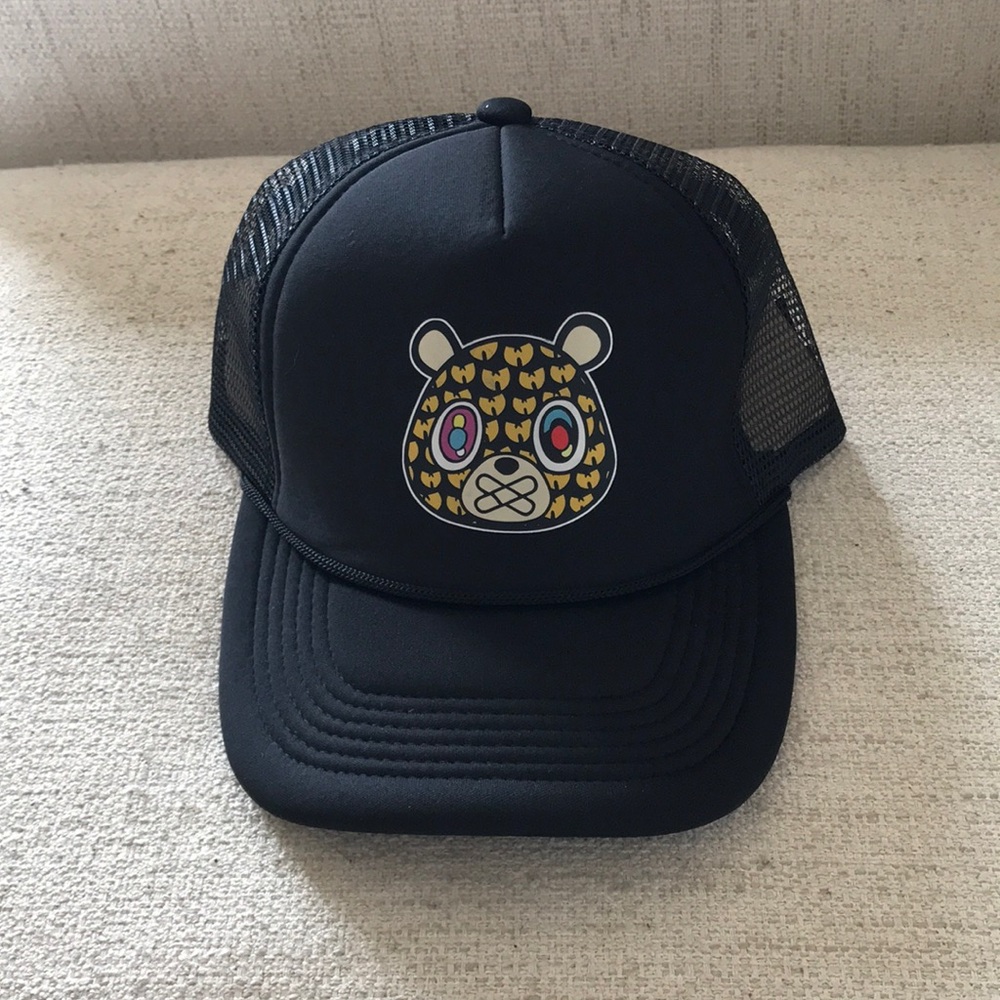 KV Sports Bear Graphic Print Mesh Trucker Hat, NWOT